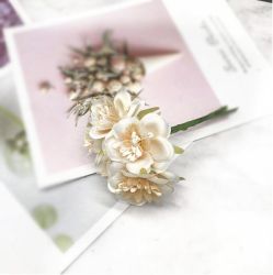 Текстилни цветя с тичинки мат - Бяло с крем