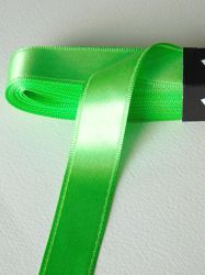 Панделка сатен - Наситено светло зелено  - 10 м №70