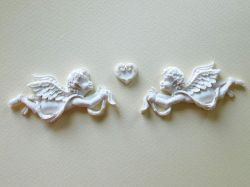 Две ангелчета със сърце  - 3 елемента