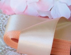 Панделка сатен - Коралов пясък - 10 м.  №28