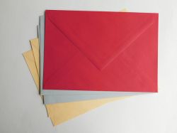 Комплект пликове - Микс Червено, Сиво, Жълто -5 бр.-  22,40 х 15,70 см