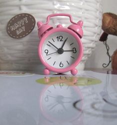 Мини ретро будилник - Розово 