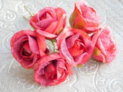 Цветя от плат - Рози - Червено с органза - 6 бр