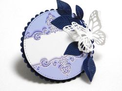 Кръгла рамка Пеперуди и листа Синьо – 3D декорация за скрапбук и картички - 1 бр.