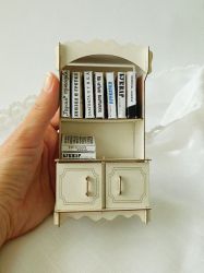 Миниатюра - Етажерка с книги