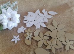 Коледна Звезда Бяло и Златно - 28 елемента