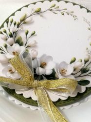 Готова декоративна композиция Венец Фрезия – 3D елемент за картички и scrapbooking