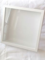 Бяла 3D дълбока Рамка със стъкло - 27,00 х 27,00 х 6,00 см