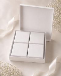 Луксозна Бяла кутия с 4 малки кутии ( бебешки съкровища ) - 14,00 х 14,00 х 2,50 см