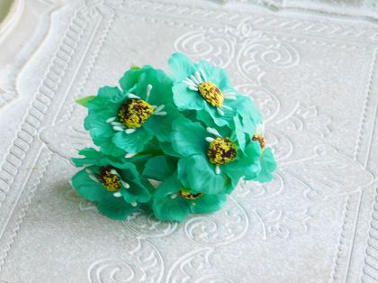 Текстилни цветя с велурени тичинки - Петролено зелено - 6 бр.