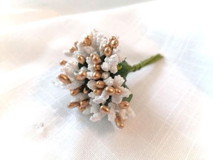 Тичинки - Бяло и златно - " захарни "