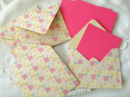 Комплект пликове с вложки - Цветя - 8,50 х 10,50 см - 4 бр.