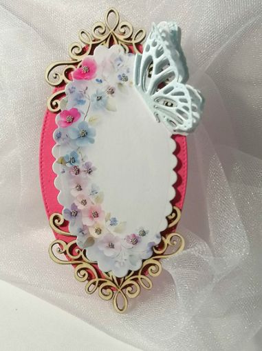 Композиция - Пеперуди и цветя