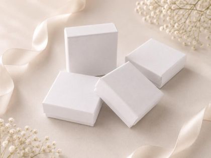 Луксозна Бяла кутия - 6,00 х 6,00 х 2,50 см