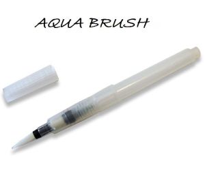 AQUA BRUSHM - Японска четкa с резервоар за вода M