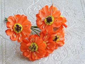 Текстилни цветя с велурени тичинки - Оранжево - 6 бр.