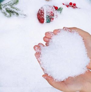 Изкуствен сняг Супер Фин - Бяло - 25 гр.