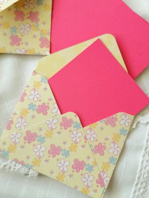 Комплект пликове с вложки - Цветя - 8,50 х 10,50 см - 4 бр.