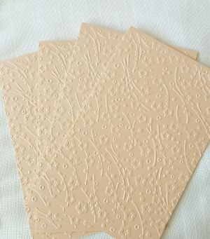 Перлени заготовки за картички с релеф - Peach flower - 4 бр.