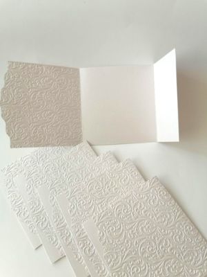 Перлени Релефни заготовки за картички - Light Crema - 1 бр.