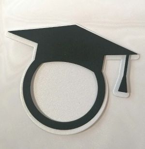 Зазвършване  - шапки за спомен с място за снимка или текст - 12,50 х10,00 см