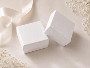Луксозна Бяла Перлена кутия - 5,00 х 5,00 х 1,50 см